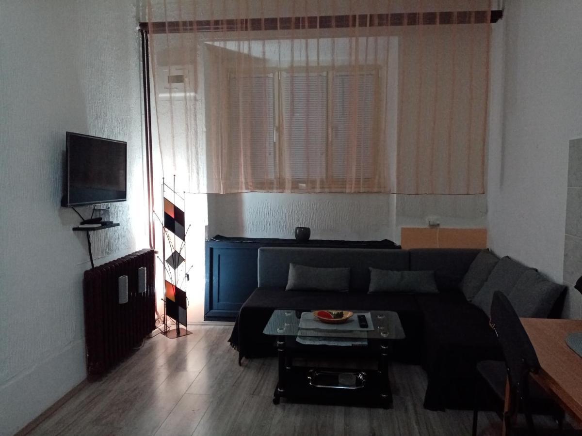 Apartment Anna Belgrad Exterior foto