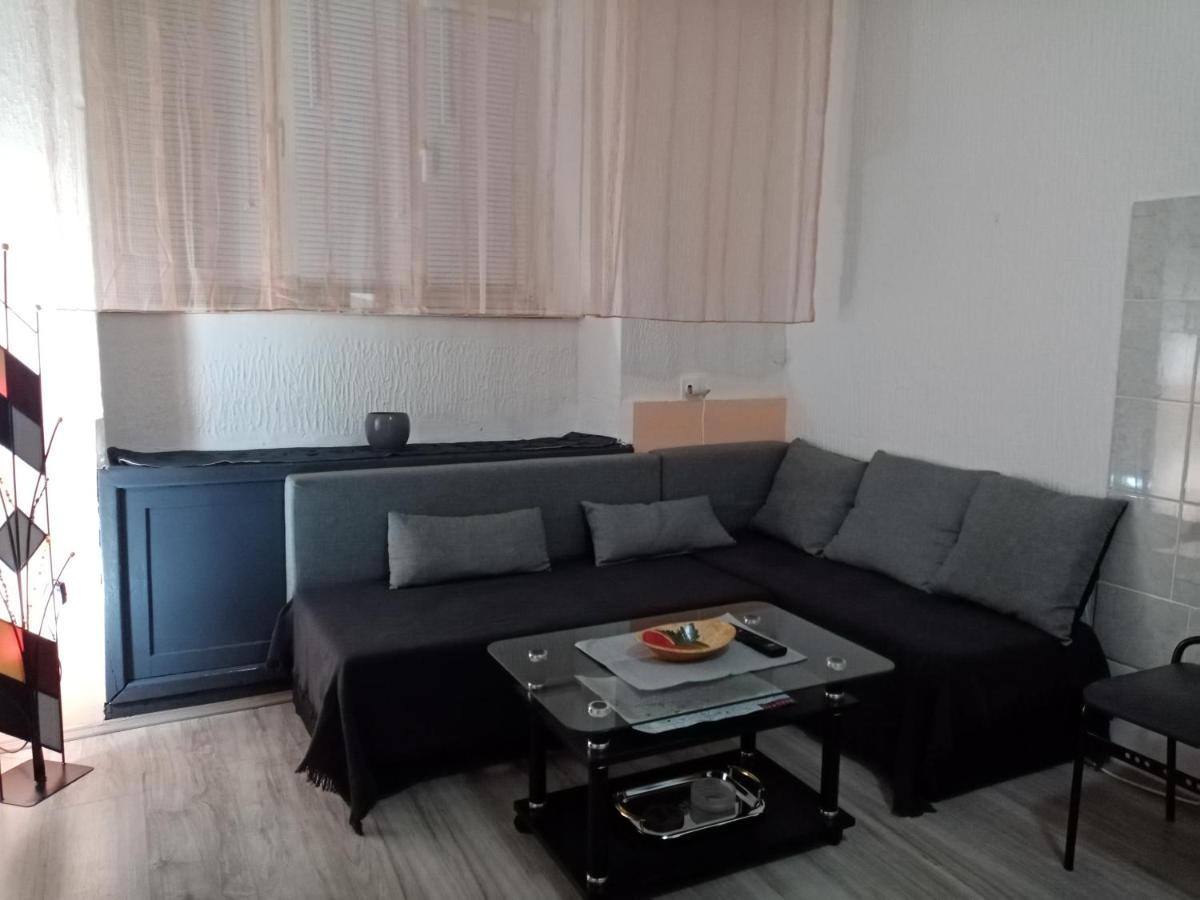 Apartment Anna Belgrad Exterior foto