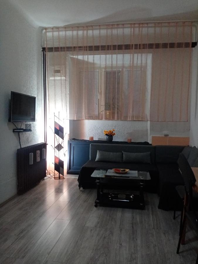 Apartment Anna Belgrad Exterior foto